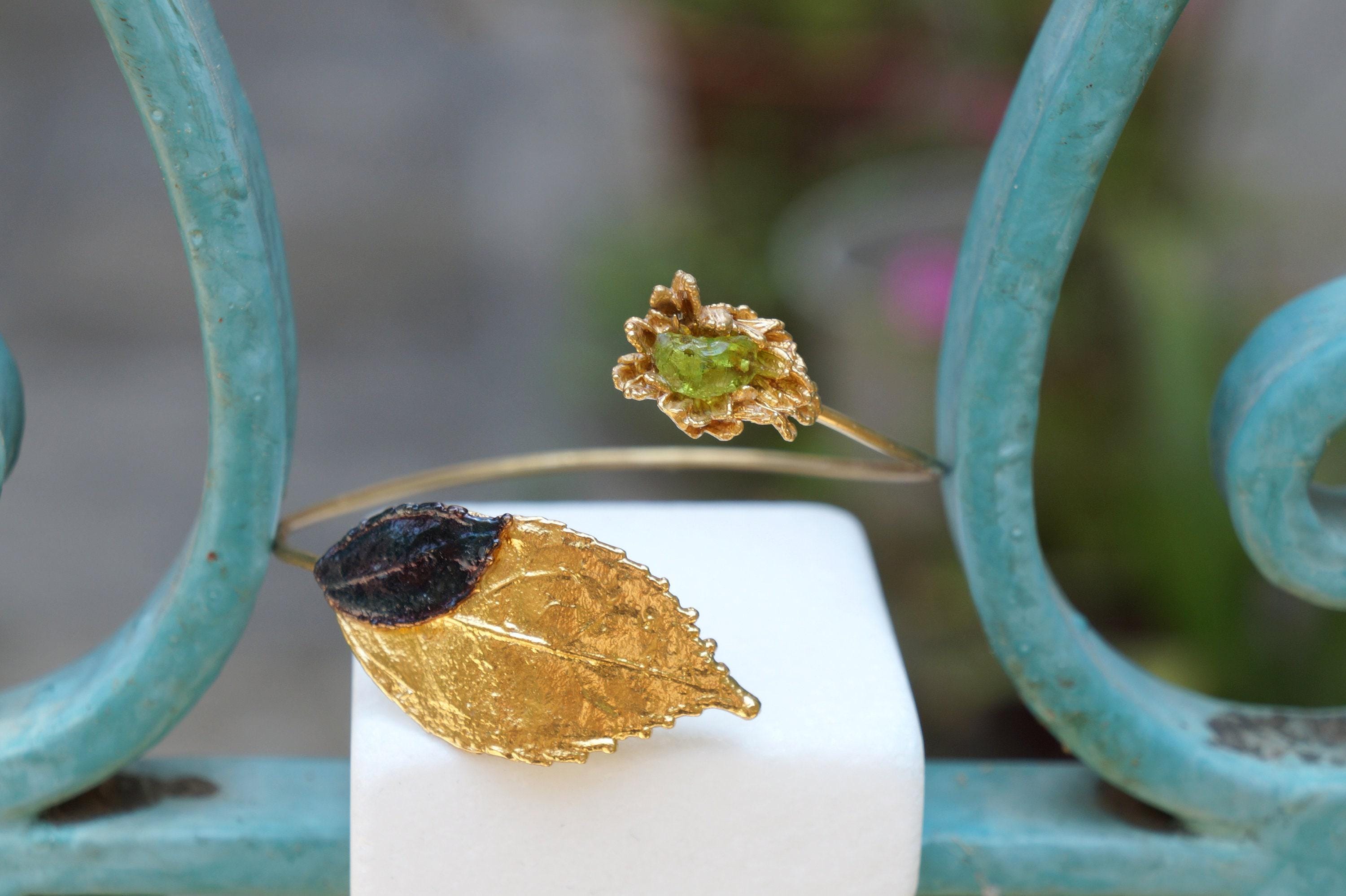 Real Leaf Gold Cuff Bracelet with Green Murano Glass, Handmade Nature Jewelry, Organic Forest Cuff, Gift for Healing & Patience, Sterling Silver 925