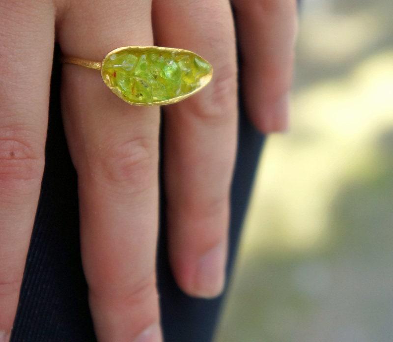 Real Mussel Shell Silver Ring with Green Murano Glass, Handmade Nature Jewelry, Organic Nature Band, Gift for Wisdom & Spirituality, Sterling Silver 925